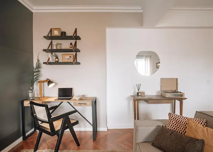 Lägenhet Sabarros - 2 Bedrooms In Alvalade